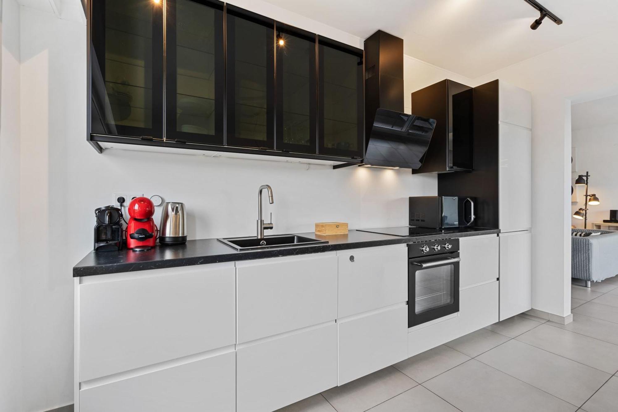 Central Lux 2Br Apt With City Views & Balcony Luxemburg Exteriör bild