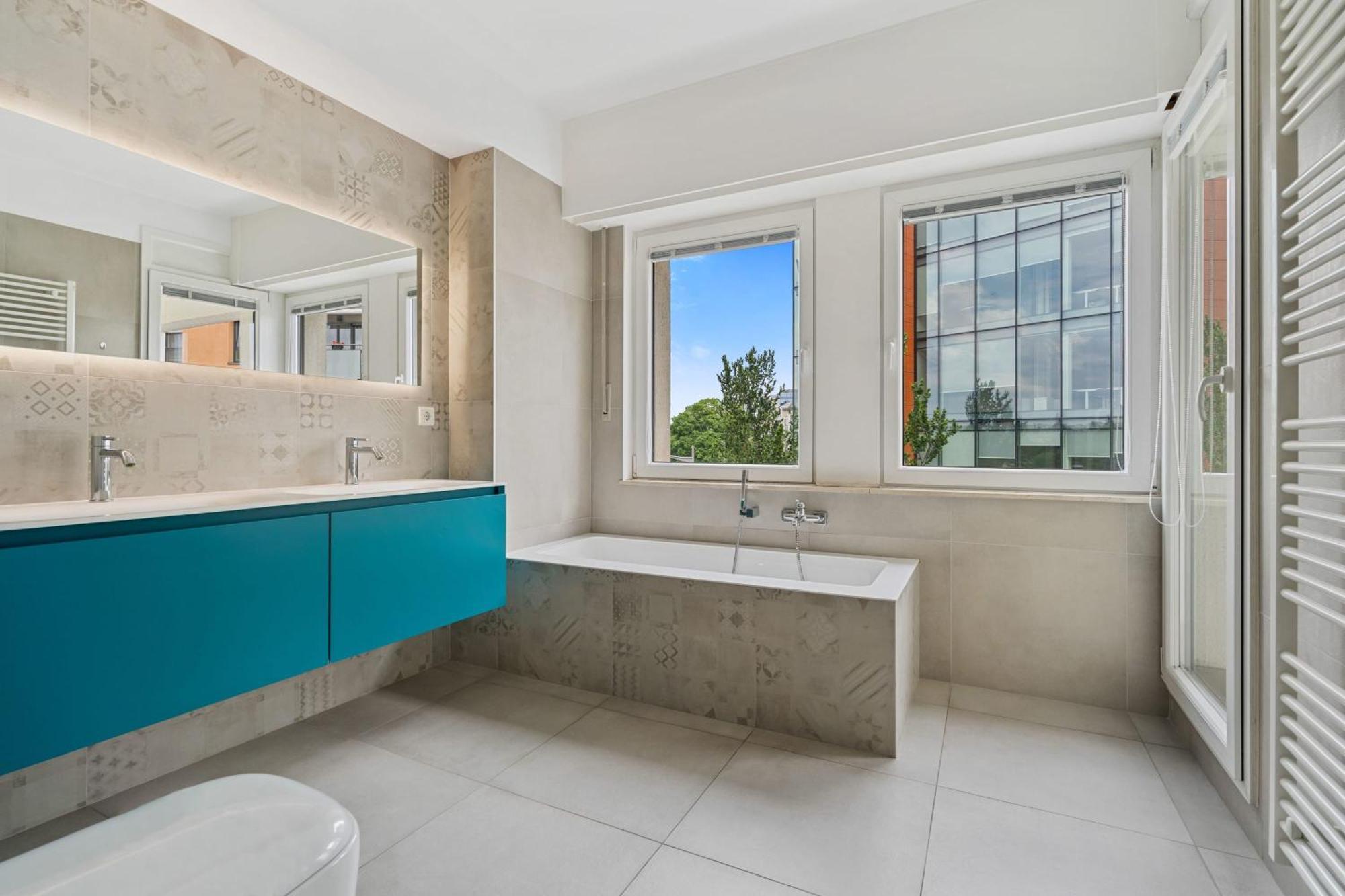 Central Lux 2Br Apt With City Views & Balcony Luxemburg Exteriör bild
