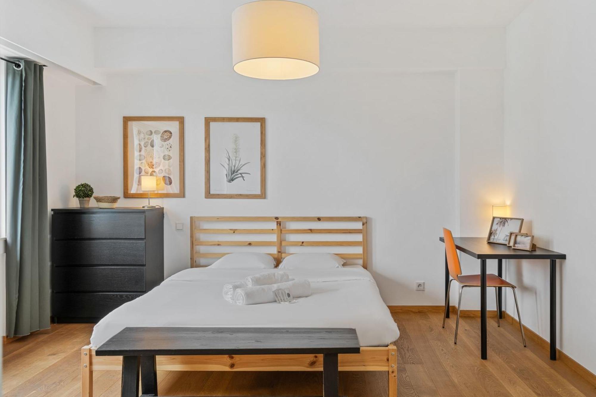 Central Lux 2Br Apt With City Views & Balcony Luxemburg Exteriör bild